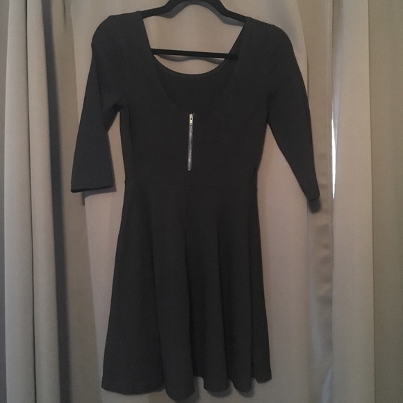 3/4 Sleeve Dress from Express - Picture 3 of 3